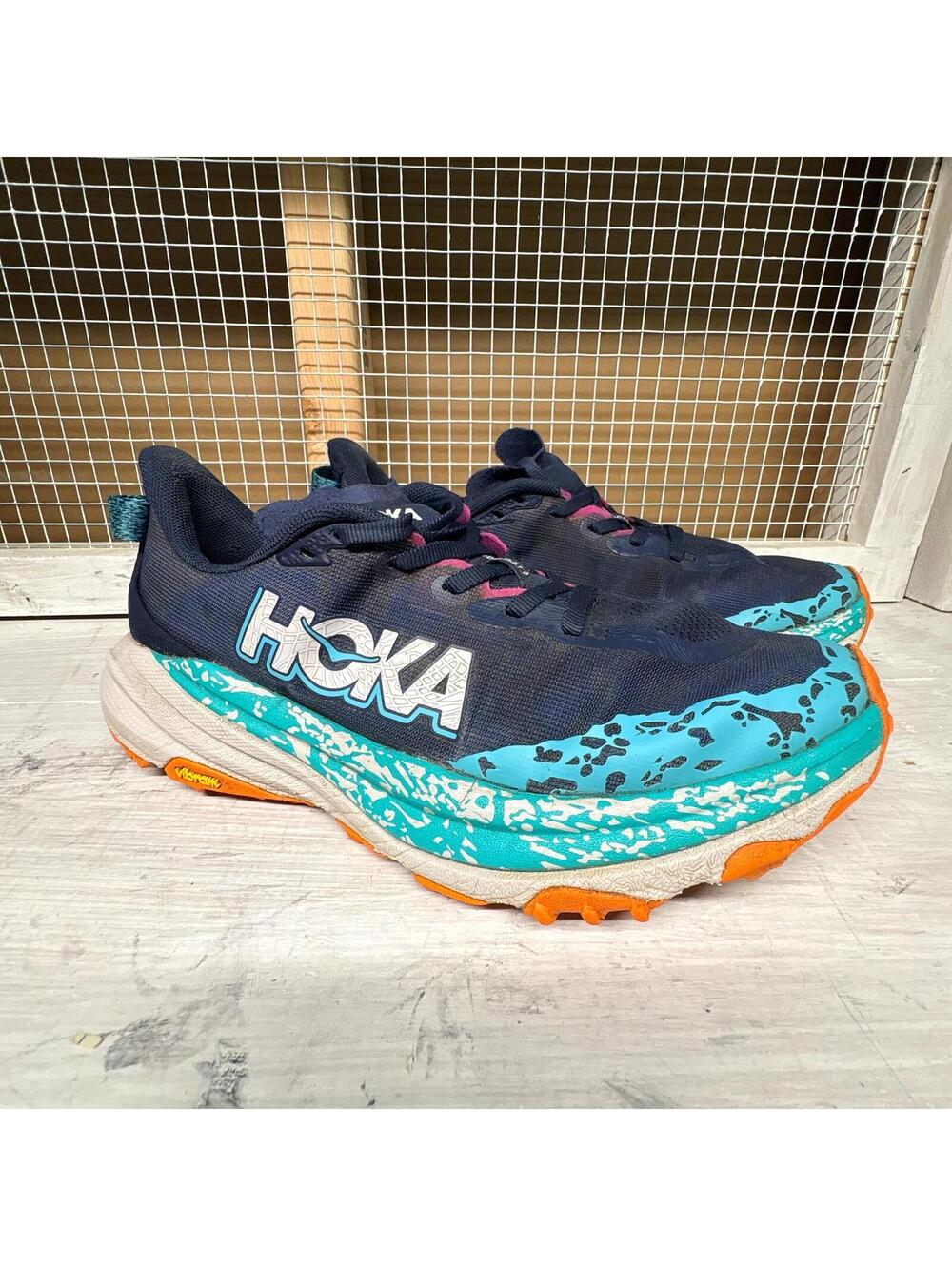 Hoka One Trail Running Shoes Speedgoat 6 Women's Size 7